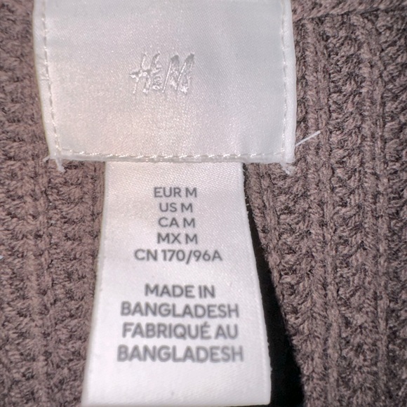 Women’s brown Med H&M sweater, good condition - Picture 2 of 3